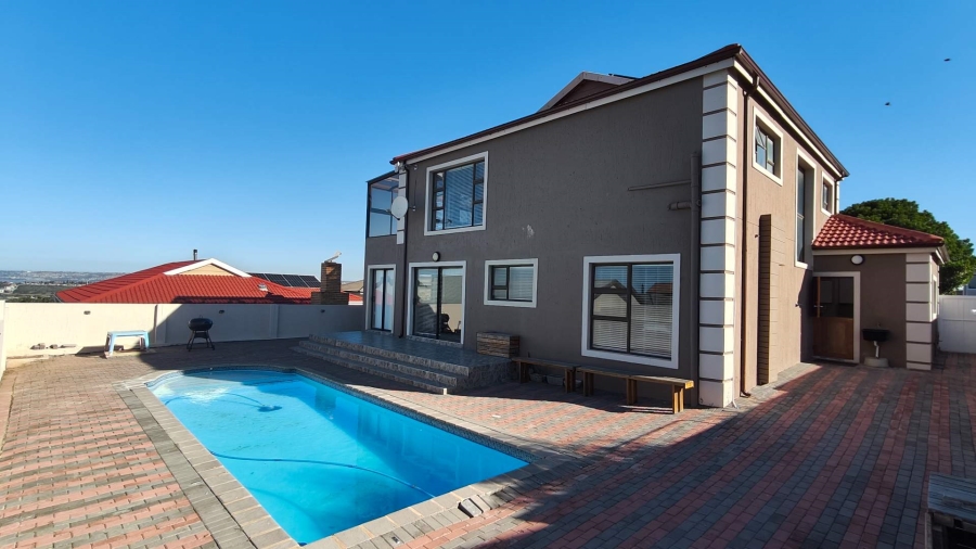 To Let 4 Bedroom Property for Rent in Monte Christo Western Cape